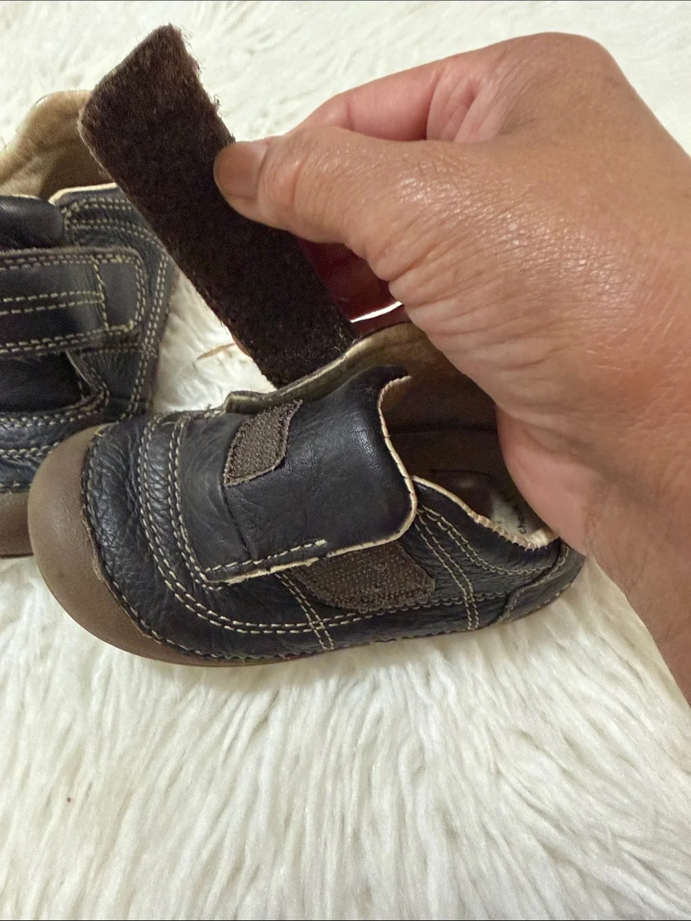 Baby Stride Rite Brown Leather Velcro Sneakers Size Size 5